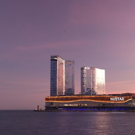 Fili Hotel At Nustar سيبو المظهر الخارجي الصورة