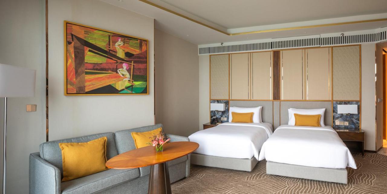 Fili Hotel At Nustar سيبو المظهر الخارجي الصورة