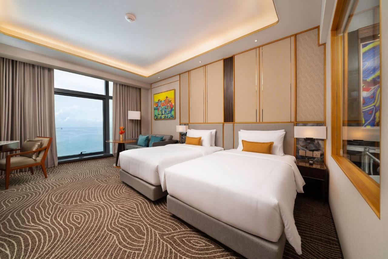 Fili Hotel At Nustar سيبو المظهر الخارجي الصورة