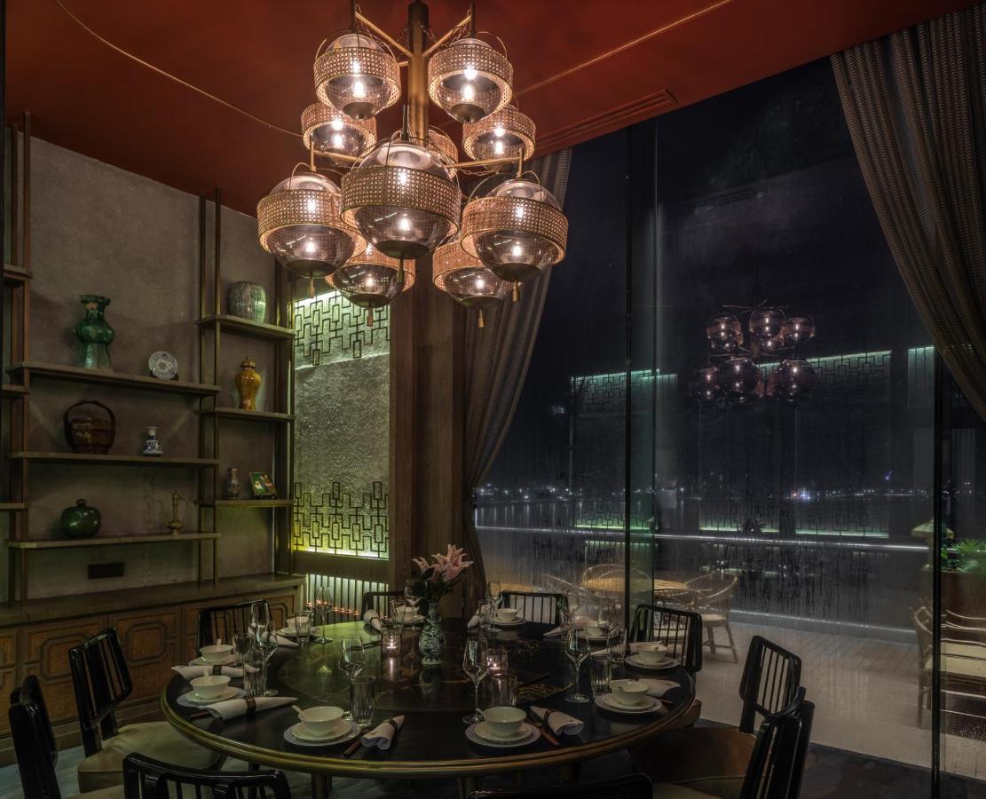 Fili Hotel At Nustar سيبو المظهر الخارجي الصورة